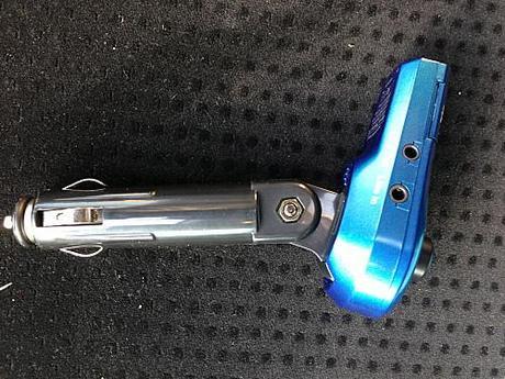 Test kit main libre universel : transmetteur FM stereo bluetooth Smart Mini BT par Test kit main libre universel : transmetteur FM stereo bluetooth Smart Mini BT par