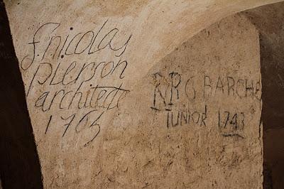 Pont-à-Mousson : l'abbaye de haut en bas et vice versa
