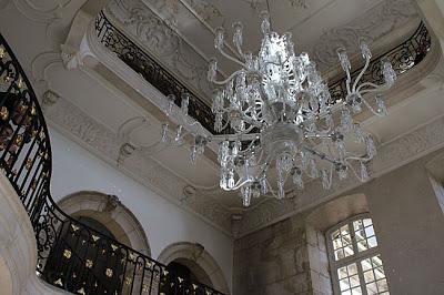 Pont-à-Mousson : l'abbaye de haut en bas et vice versa