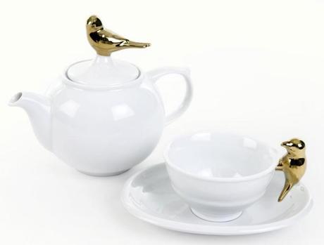 white teapot and cup