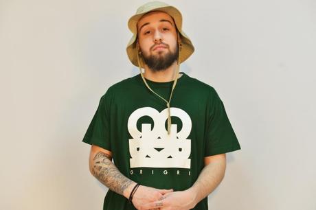 387226_528891660483220_106684394_n