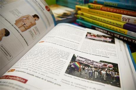 Le Genre expliqué dans les manuels scolaires