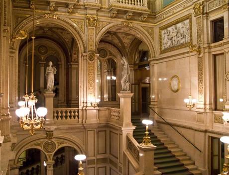 WIENER STAATSOPER 2013-2014: LA NOUVELLE SAISON ou LA VALSE VIENNOISE DES SPECTACLES