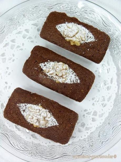 Financiers aux noix et au chocolat noir
