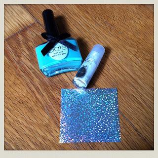 Le récit d'une catastrophe  - Ciaté Kit Very Colourfoil Manicure