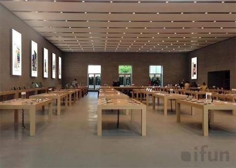Les premières photos de l'Apple Store à Berlin...