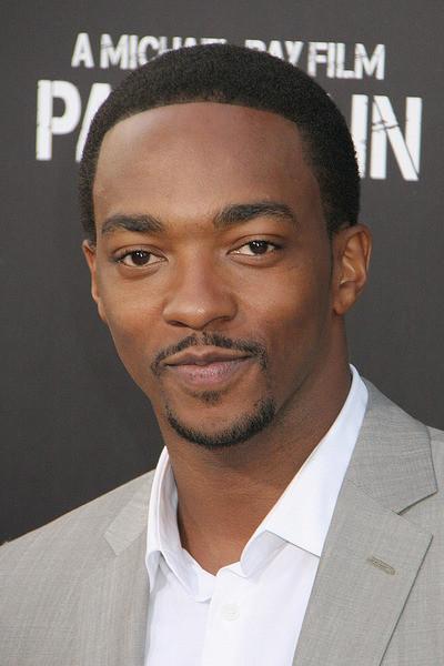 Anthony Mackie parle de Captain America 2  (photos de tournage)