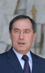 CLAUDE GUÉANT FAVORABLE À UNE SOLUTION AMICALE POUR LA SOCIÉTÉ GÉNÉRALE