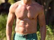 Ziering ans) devient stripteaser Vegas