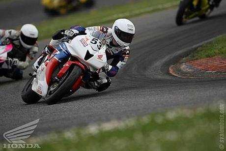 FSBK à Nogaro ///// des News de VD 53 FSBK-2013-04-16-VD53-a-Nogaro.jpg