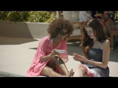 Publicités et constructeurs de mobiles: y’a de la joie… Image de prévisualisation YouTube