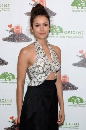 Nina Dobrev au Origins 'GinZing' Launch