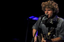 On y était : Kim Churchill au Club Soda (supporting Billy Bragg)