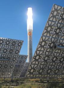 Comment conserver l’énergie solaire et éolienne grâce au sel