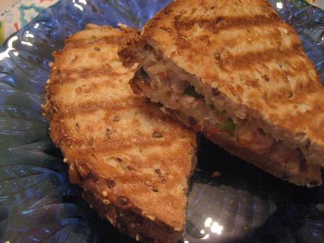 Sandwiches grillés au thon ou souper d'été frugal