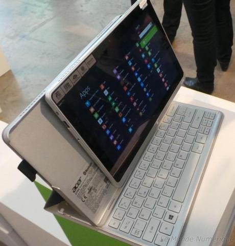 Acer Aspire P3, un Ultrabook qui cache une tablette tactile sous Windows 8 ou l'inverse