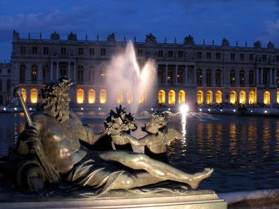 Après le château ce sont les parfums de Versailles qui deviennent célèbres en Chine !