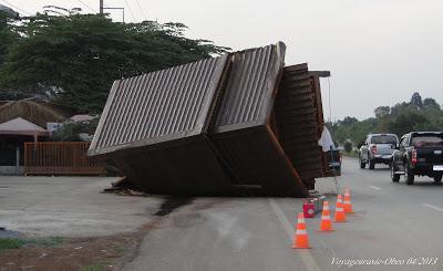 Thaïlande : Un camion perd sa maison