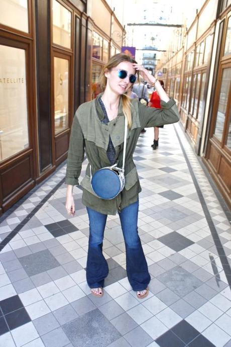 Tombourine Image and video hosting by TinyPic