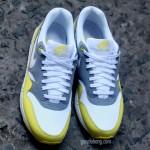 nike-air-max-1-essential-cool-grey-yellow-5