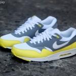 nike-air-max-1-essential-cool-grey-yellow-3