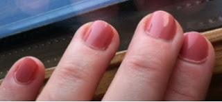 Mes ongles en Nude ... [e.l.f.]