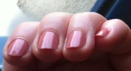 Mes ongles en Nude ... [e.l.f.]