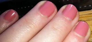 Mes ongles en Nude ... [e.l.f.]