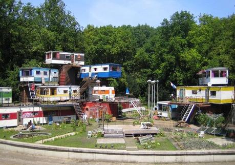 Théâtre Caravane 02