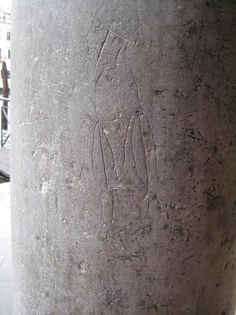 Graffiti de l'homme à la pipe sur le palais Loredan