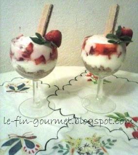 Verrines de fraises au yaourt