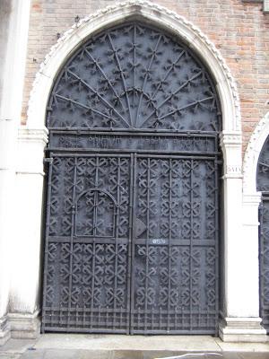 « Le poisson commence à puer par la tête »