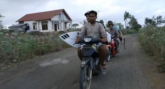Petite Session de KiteSurf en Indonésie Simple-Souls-Ryland-Blakeney