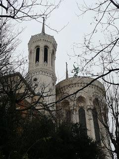 Je ne vous parlerai pas d'elle... (mais sache que, je...)