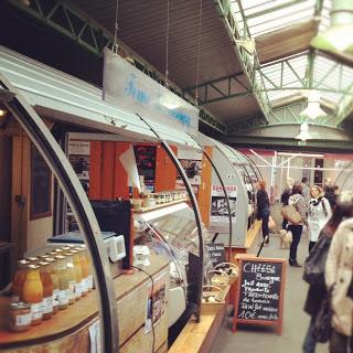 Le marché des enfants rouges : à voir et à manger !