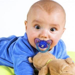 ALLERGIE: Sucer aussi la sucette de bébé peut le protéger! – Pediatrics