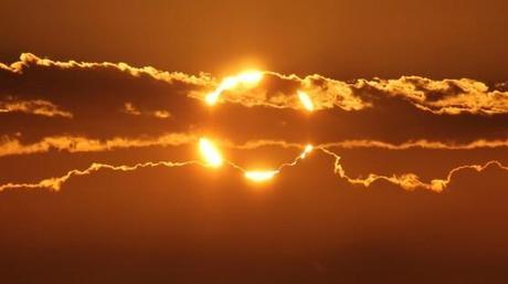 Eclipse annulaire du Soleil du 10 mai 2013 photographiée par Tony O'Brien