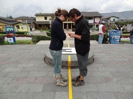 Photo du jour – Vendredi 10 Mai – Au milieu du monde image