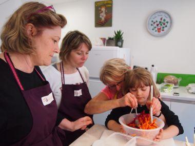 Un cours de cuisine pour fêter votre Maman?...