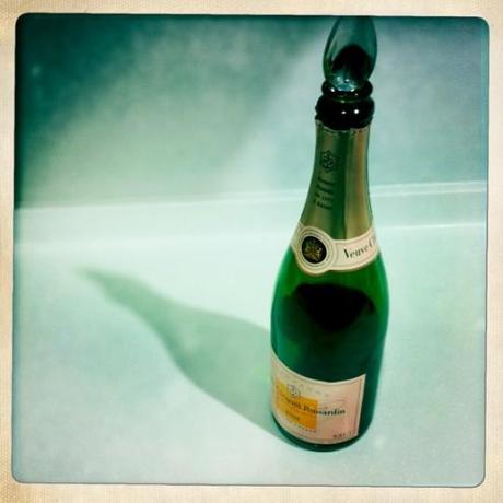 Une cuillĂ¨re en argent pour prĂŠserver les bulles ?