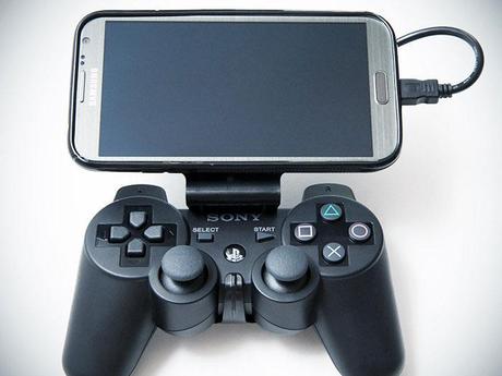 GameKlip : fixez votre smartphone à une manette Sony !