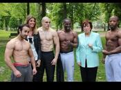 Roselyne Bachelot s'entraîne avec Punishment Team