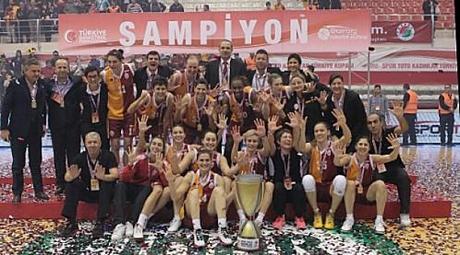 Galatasaray vainqueur de la coupe de Turquie 2012-2013 jws
