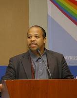 Encore une proposition formidable de Louis George Tin !