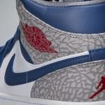 air-jordan-1-mid-true-blue-1