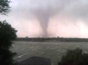 grêlons gros comme oranges sont tombés ciel "Texas"