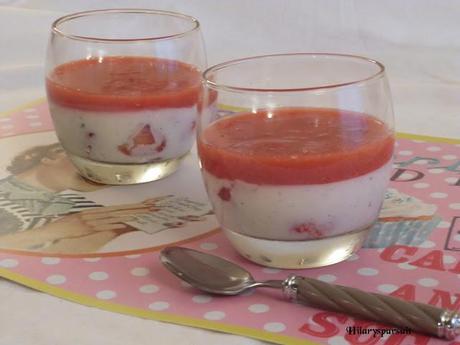 Panna cotta à la fraise / Strawberry panna cotta