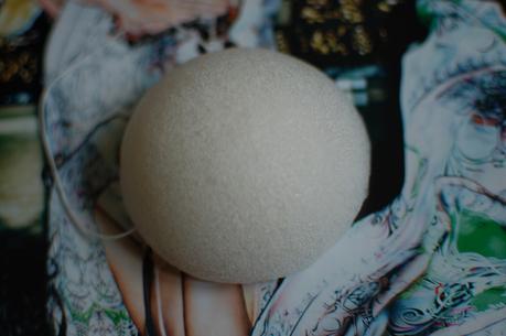 konjac-éponge-nocibé-nettoyant-doux-visage