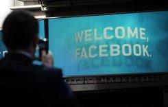 Panneau pour l'entrée en bourse de Facebook à New York, le 18 mai 2011
