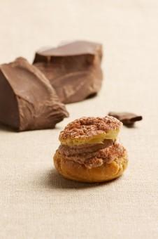 Choux à la crème - La Maison du Chou - Chocolat Choux à la crème La Maison du Chou Chocolat 226x340